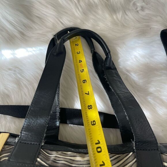 - Tory Burch Nylon Zebra prints & black leather Weekender bag with shoul… - Picture 8 of 15